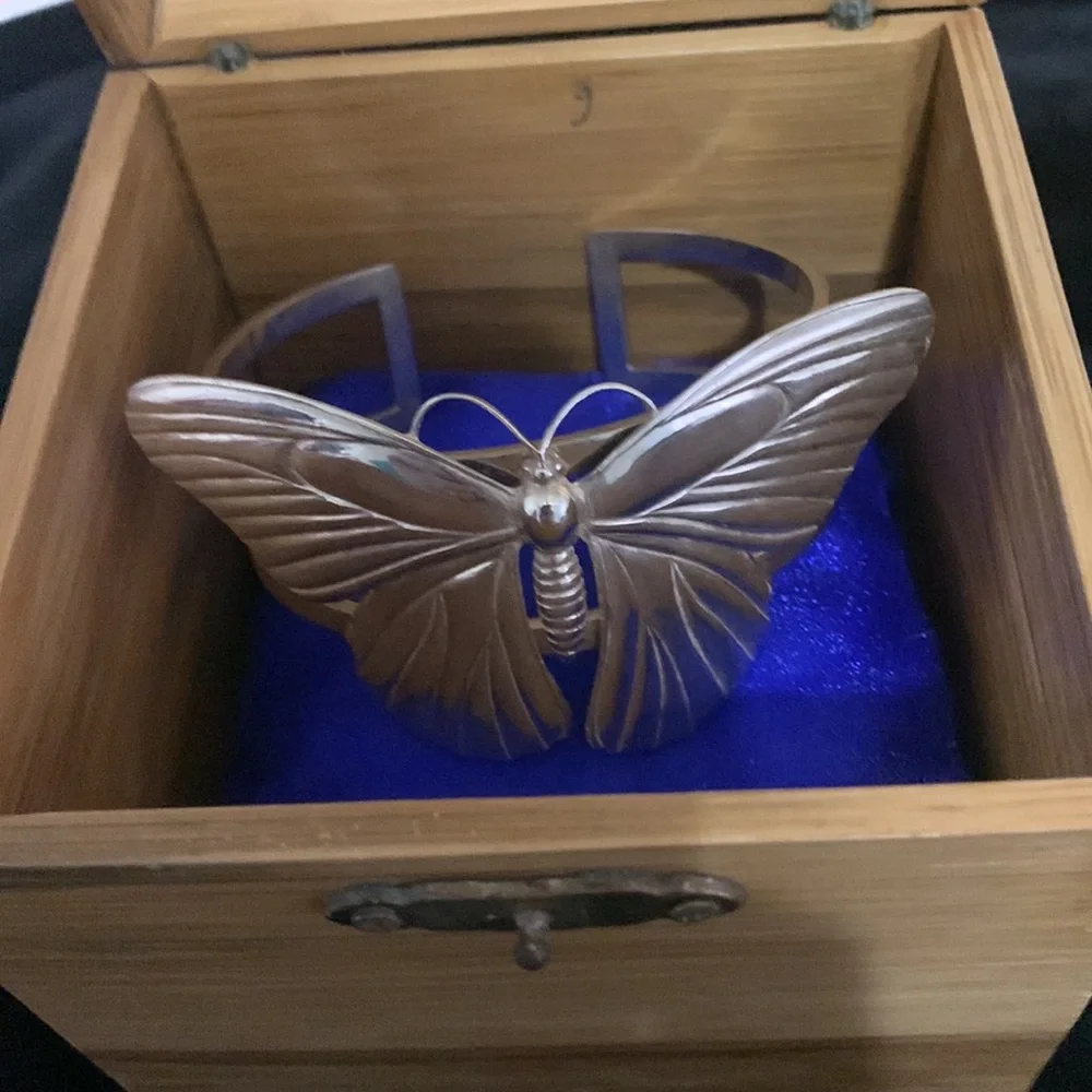 Large Silver Butterfly Bracelet - Picture 7 of 11